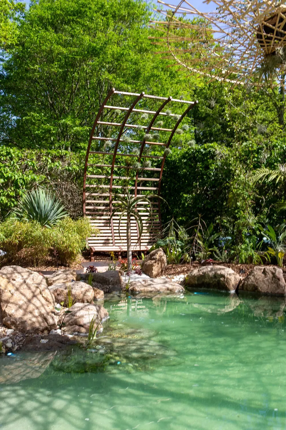CHAUMONT-SUR-LOIRE : Festival des Jardins - Le "Jardin Avatar" plonge les visiteurs dans un univers