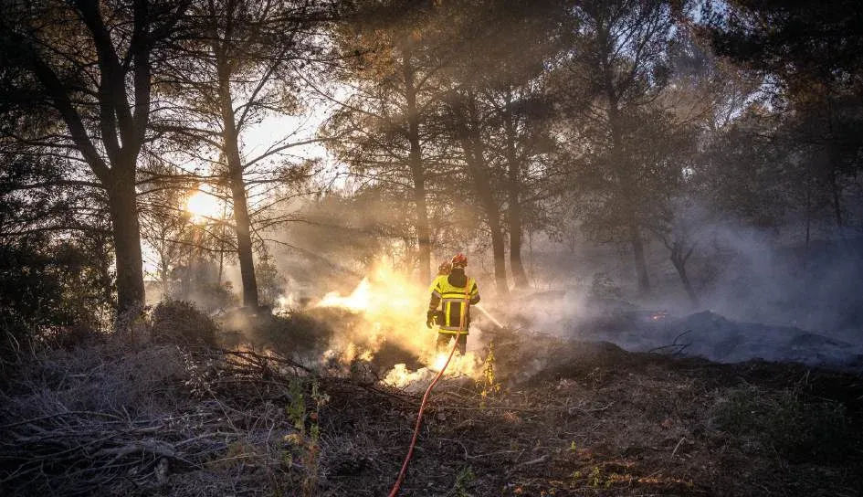 HYÈRES : Lutte contre les incendies - La Région Sud réaffirme sa stratégie « Guerre du Feu »