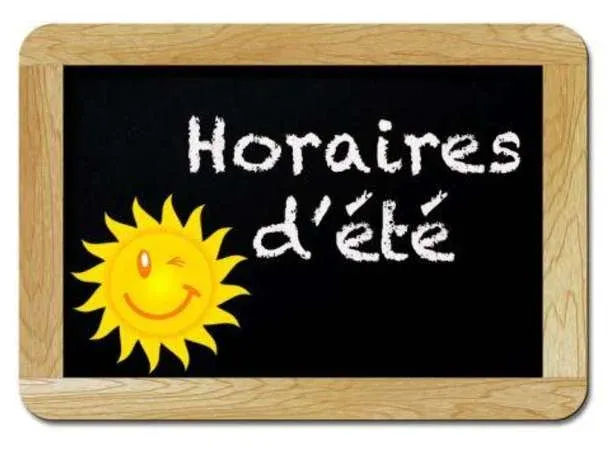 HYÈRES : Médiathèque - Un programme estival riche entre expositions, concerts et services numériques