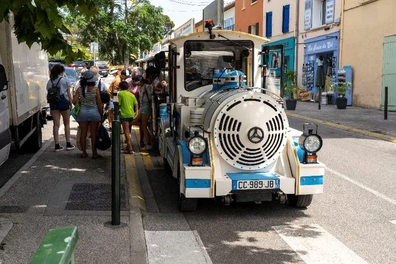 HYÈRES : Mobilité douce - Le petit train de la presqu'île de Giens reprend du service le 1er juillet