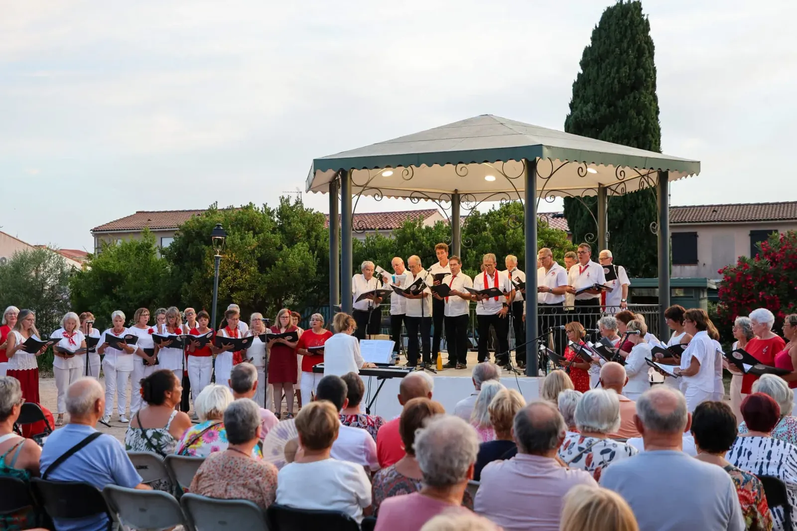 LA LONDE-LES-MAURES : Fête de la Musique - La ville lance sa saison estivale dans une ambiance festi
