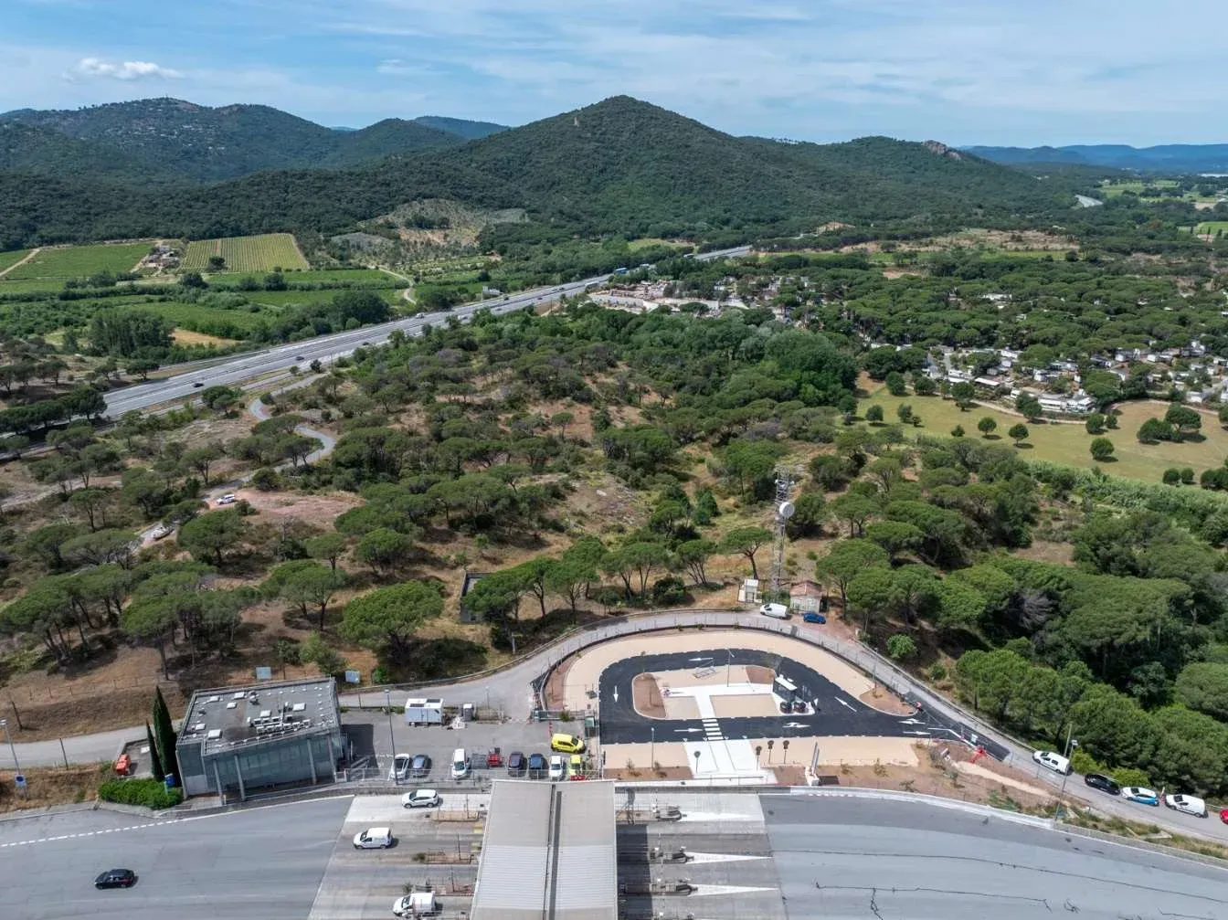 LE MUY : Mobilité durable - VINCI et la Dracénie inaugurent un parking de covoiturage sur l'A8