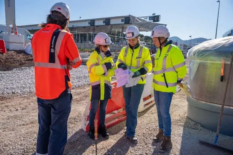 LE MUY : Mobilité durable - VINCI et la Dracénie inaugurent un parking de covoiturage sur l'A8