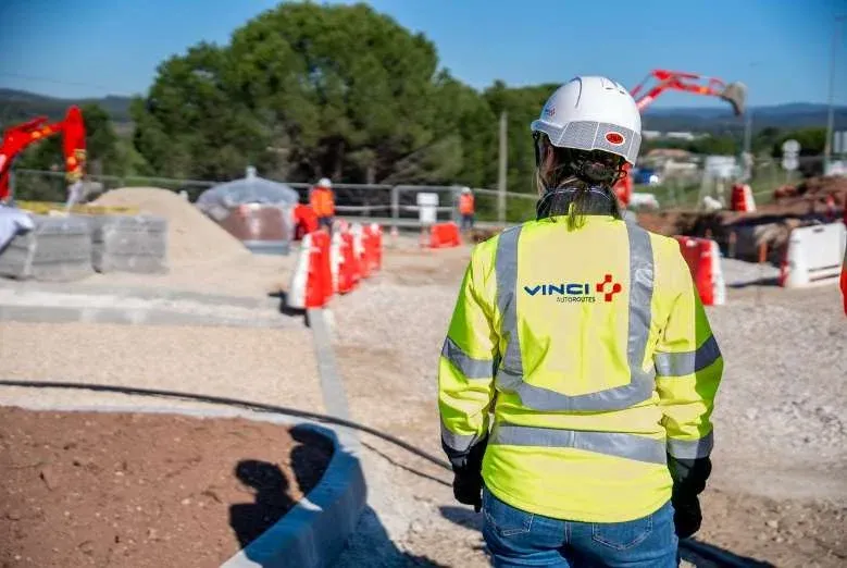 LE MUY : Mobilité durable - VINCI et la Dracénie inaugurent un parking de covoiturage sur l'A8