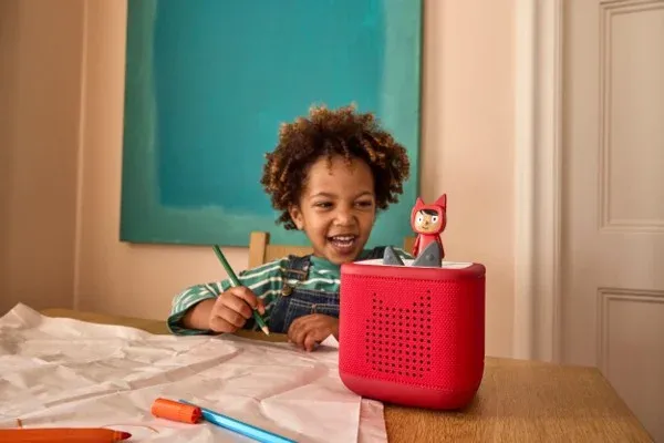 PARIS : EdTech - tonies® réinvente le cahier de vacances en version 100 % audio