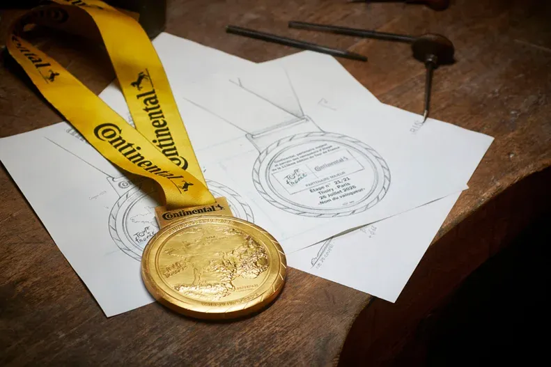PARIS : Tour de France 2026 - Continental et la Monnaie de Paris forgent la nouvelle médaille des va