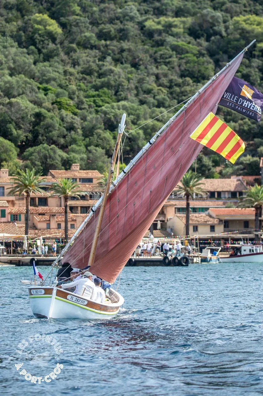 PORT-CROS : Patrimoine maritime - Les pointus reviennent pour un voyage dans le temps