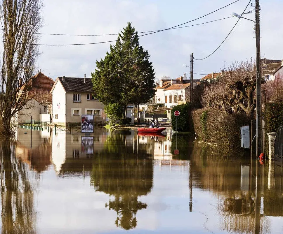 PUGET-SUR-ARGENS : Guillaume Decard : « Incendies : Cessons le cycle émotion–rapport–oubli »