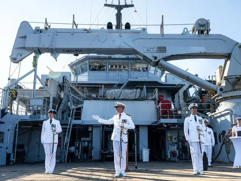 TOULON : Force d'Action Navale - Une femme à la tête du BSAM Loire